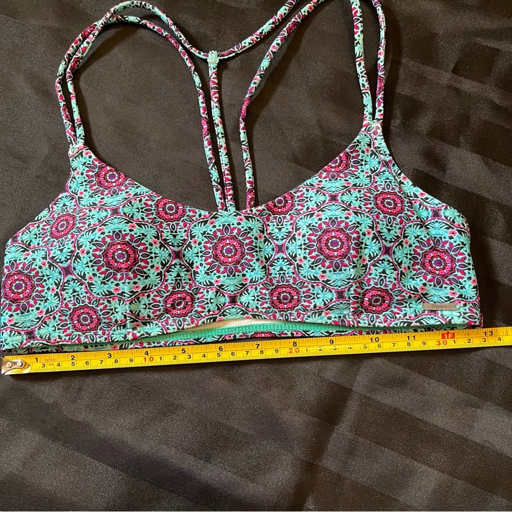 Ripzone | Patterned Bikini Top - Picture 9 of 12